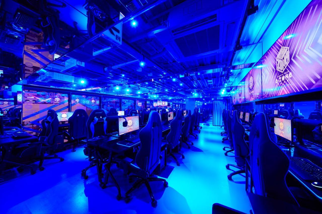 Esports Hotel E-Zone 電脳空間 Osaka Exterior photo